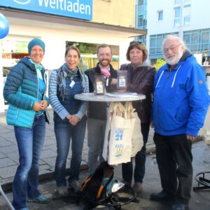 Faire Produkte am Marktsonntag in Olching.