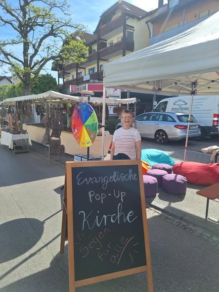 ev. Kirche Olching: Impressionen vom Marktsonntag 